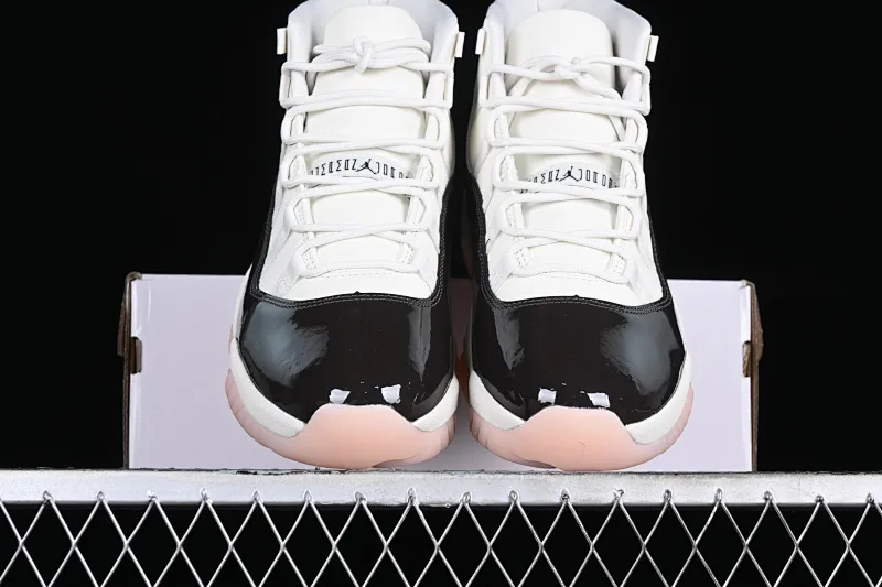 All categories Air Jordan Jordan series basketball shoes Air Jordan 11 OG version Air Jordan 11 "Neapolitan" AJ11 Joe 11 brown and white pink Kangkou AR0715-101